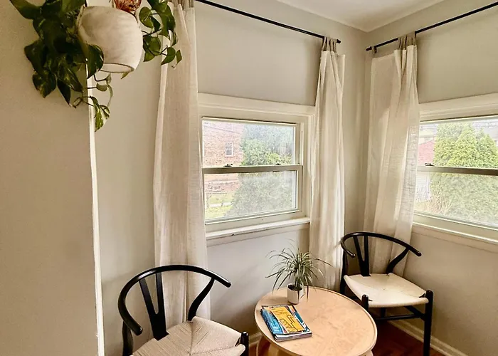 Apartamento Lovely Vintage 3bd 1ba Perfectly Located Near Public Transit & Chicago Oak Park