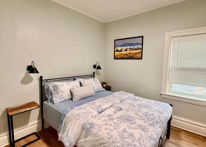 Apartamento Lovely Vintage 3bd 1ba Perfectly Located Near Public Transit & Chicago Oak Park